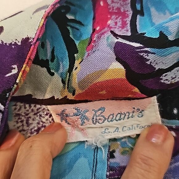 Vintage Baani's graphic,  floral blazer. - Picture 8 of 9